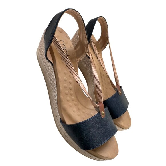 Mali Olivia Blue Faux Leather wedge Sandal SZ8 NWOT - Picture 2 of 7